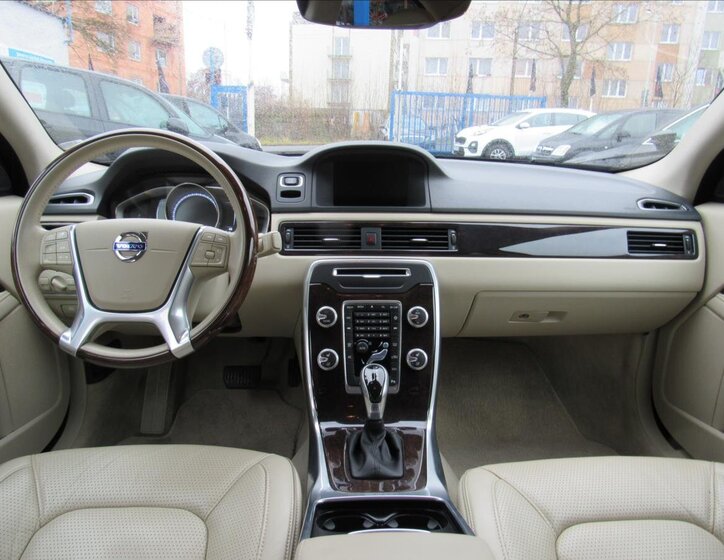 Volvo S80 Sedan 2,0 l 133 kw