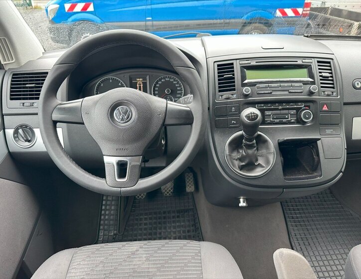 Volkswagen Multivan 20