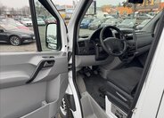 Mercedes-Benz Sprinter 19