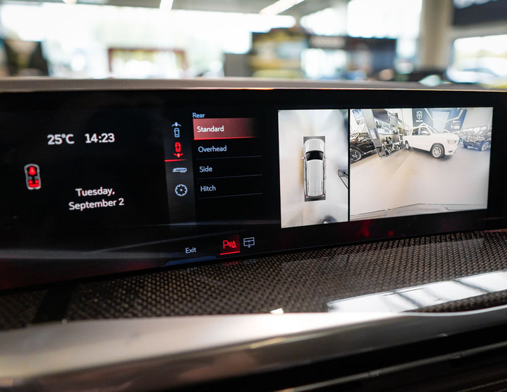 Cadillac Escalade 35