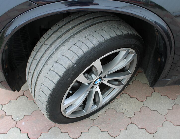BMW X5 SUV / Terénní 3,0 l 225 kw