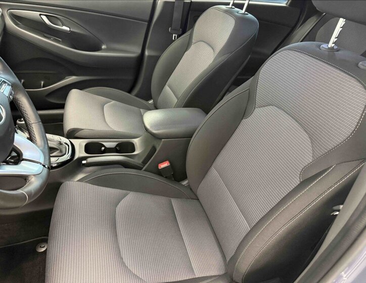 Hyundai i30 Kombi 998,0 73 kw