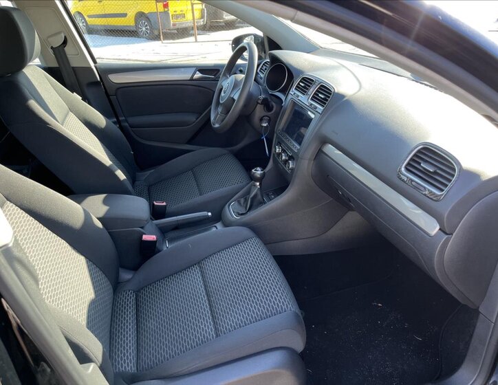 Volkswagen Golf Hatchback 2,0 l 81 kw