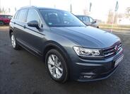 Volkswagen Tiguan 1