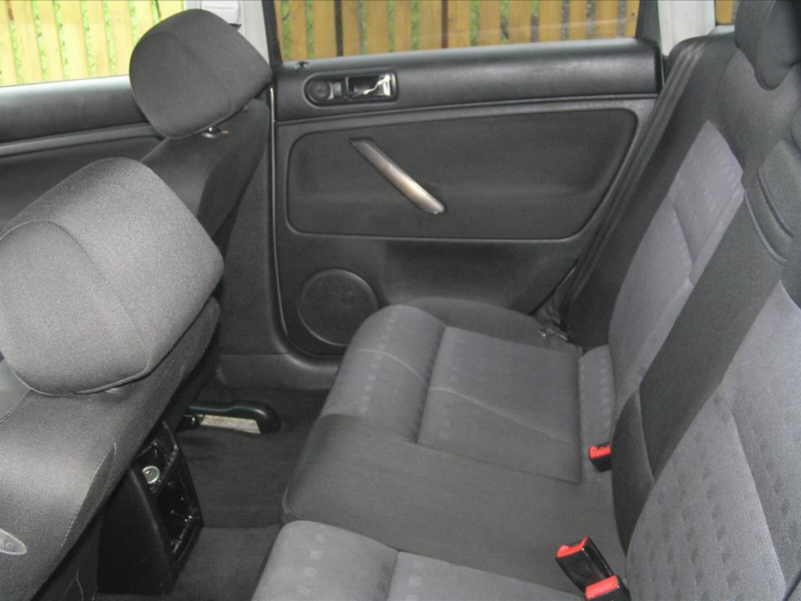 Volkswagen Passat 10