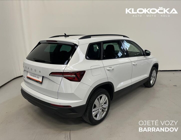 Škoda Karoq SUV / Terénní 1,5 l 110 kw