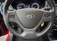 Hyundai i20 32