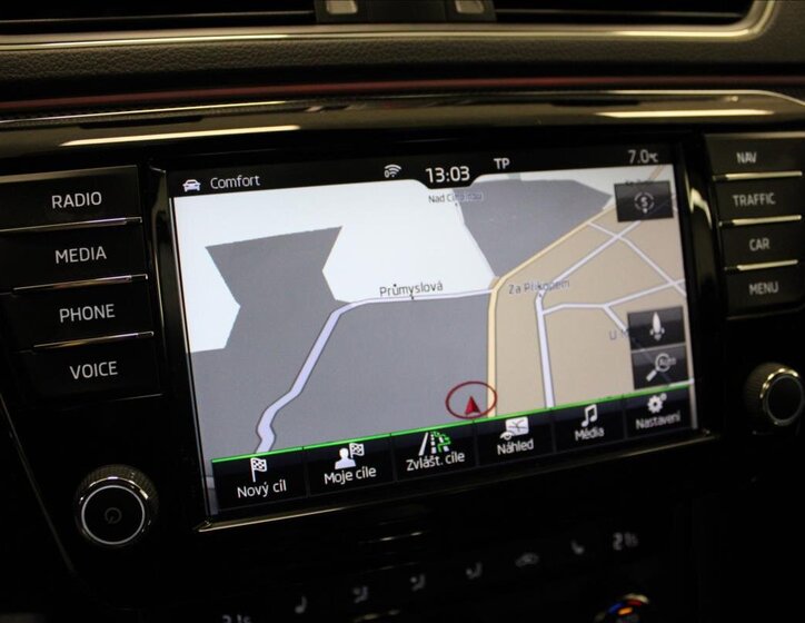 Škoda Superb Kombi 2,0 l 110 kw