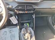Peugeot 2008 11