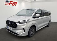 Ford Tourneo Custom 1
