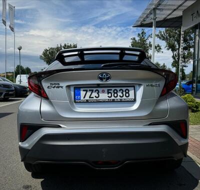 Toyota C-HR 7