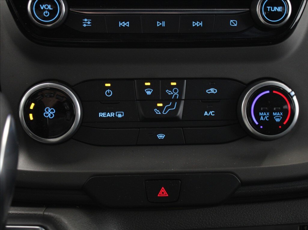 Ford Tourneo Custom MPV 2,0 l 110 kw