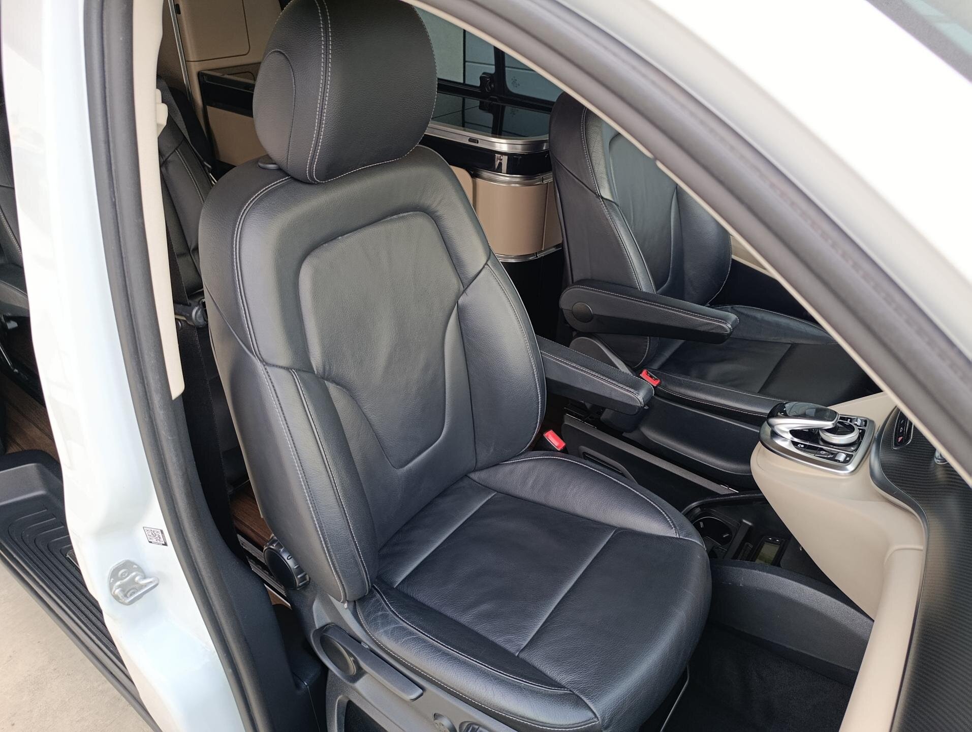 Mercedes-Benz Třídy V Kombi 2,1 l 140 kw