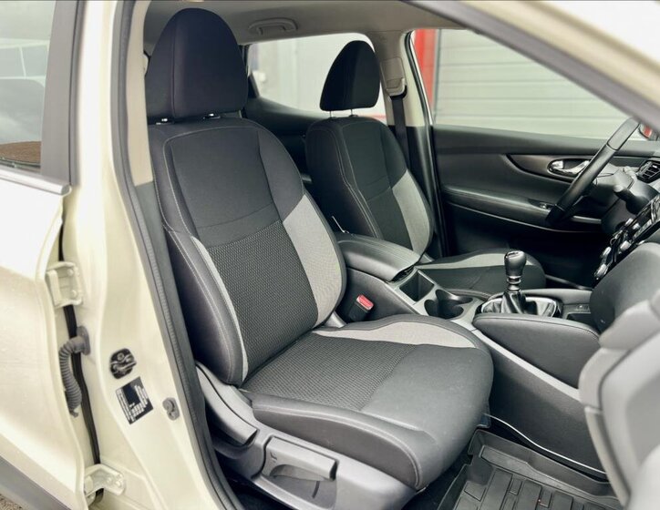 Nissan Qashqai SUV / Terénní 1,5 l 85 kw