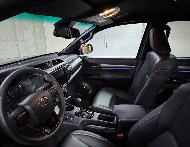 Toyota Hilux Pick-up 2,8 l 150 kw