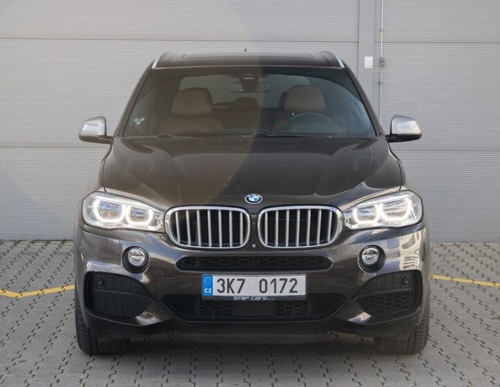 BMW X5 SUV 3,0 l 280 kw