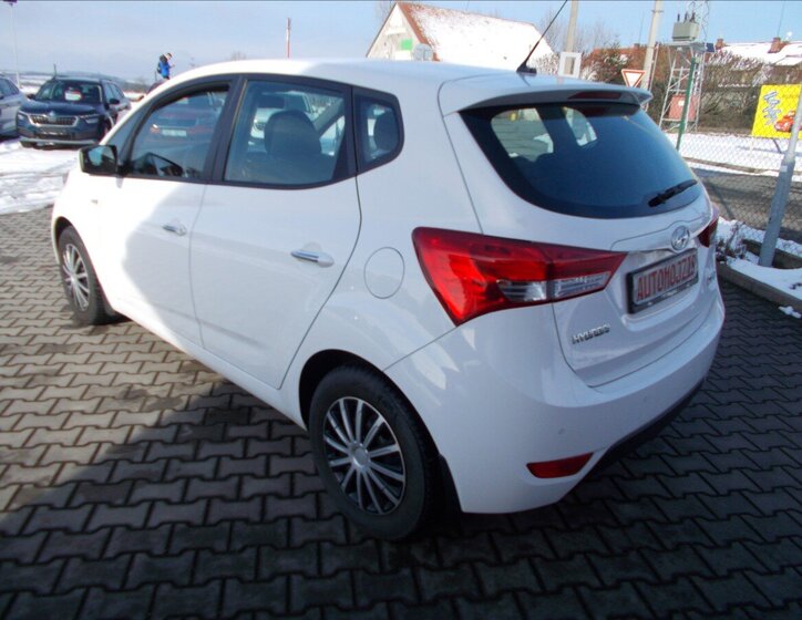 Hyundai ix20 MPV 1,6 l 91 kw