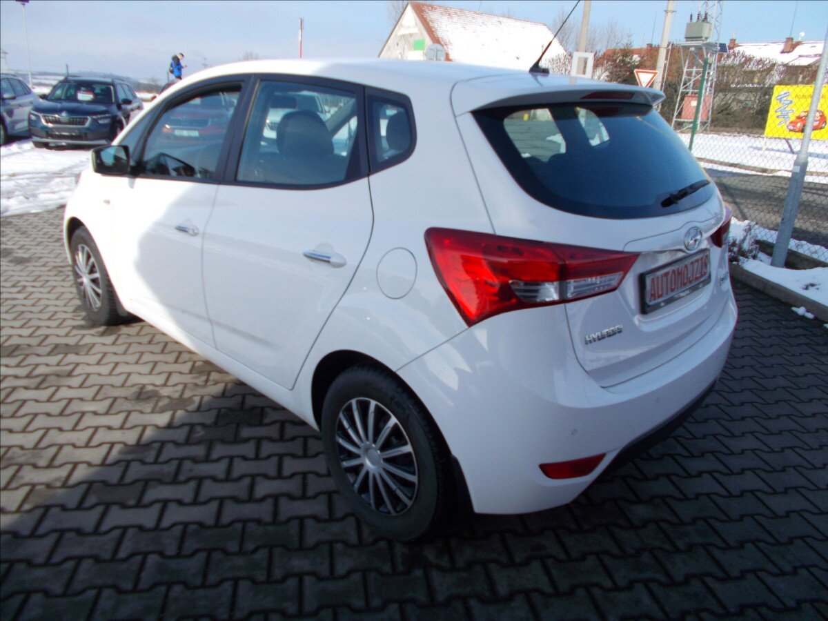 Hyundai ix20 MPV 1,6 l 91 kw