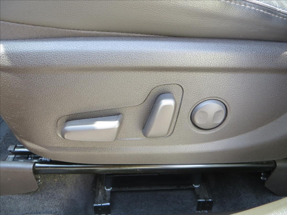 Hyundai Santa Fe SUV 2,2 l 142 kw