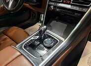 BMW Řada 8 Sedan / Limuzína 3,0 l 250 kw