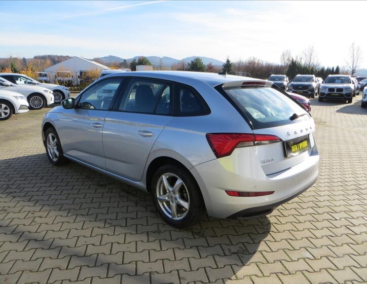 Škoda Scala 5