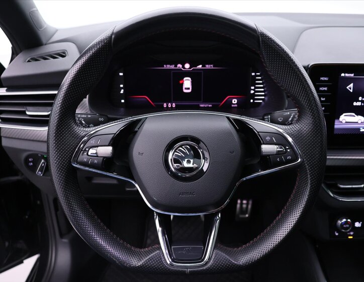 Škoda Scala Hatchback 1,5 l 110 kw