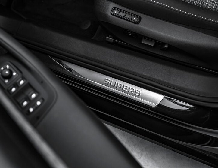 Škoda Superb Sedan / Limuzína 2,0 l 110 kw