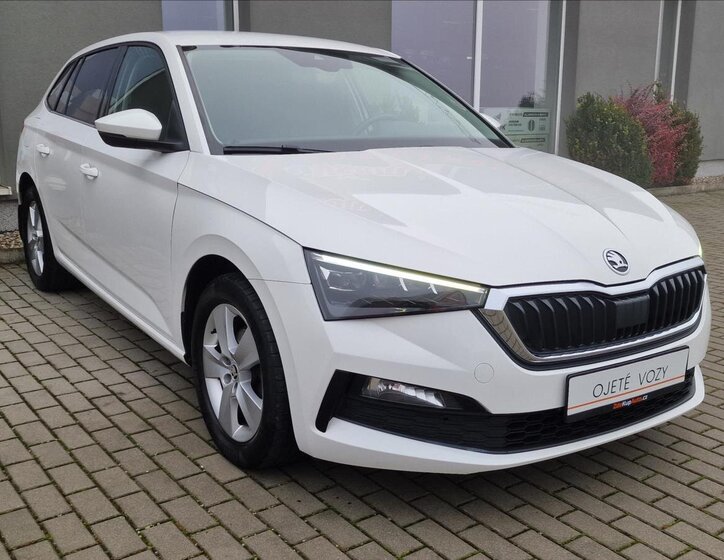 Škoda Scala Hatchback 1,6 l 85 kw