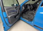 Audi e-tron 21