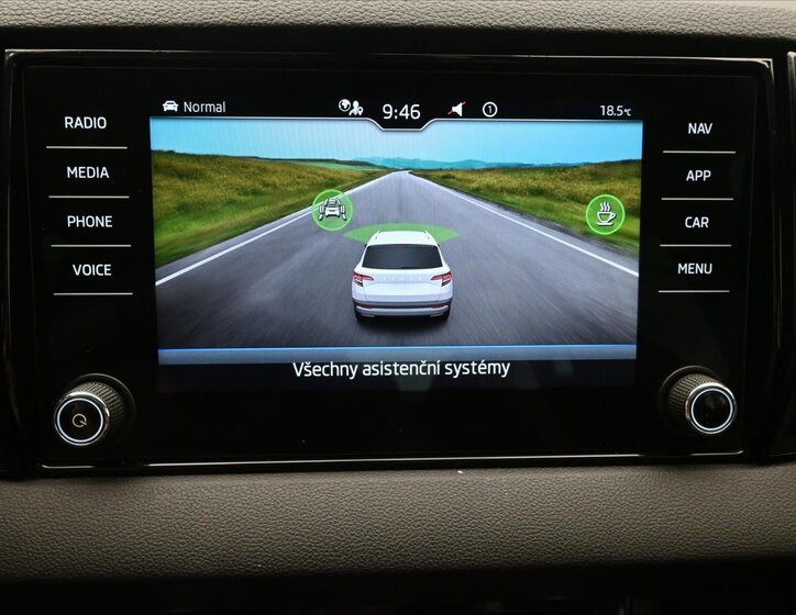 Škoda Karoq SUV / Terénní 1,5 l 110 kw