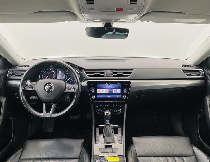 Škoda Superb Kombi 2,0 l 140 kw