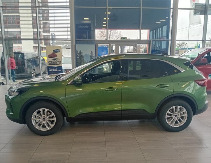 Ford Kuga SUV 1,5 l 110 kw