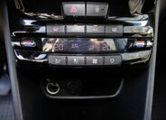 Peugeot 2008 SUV / Terénní 1,2 l 60 kw