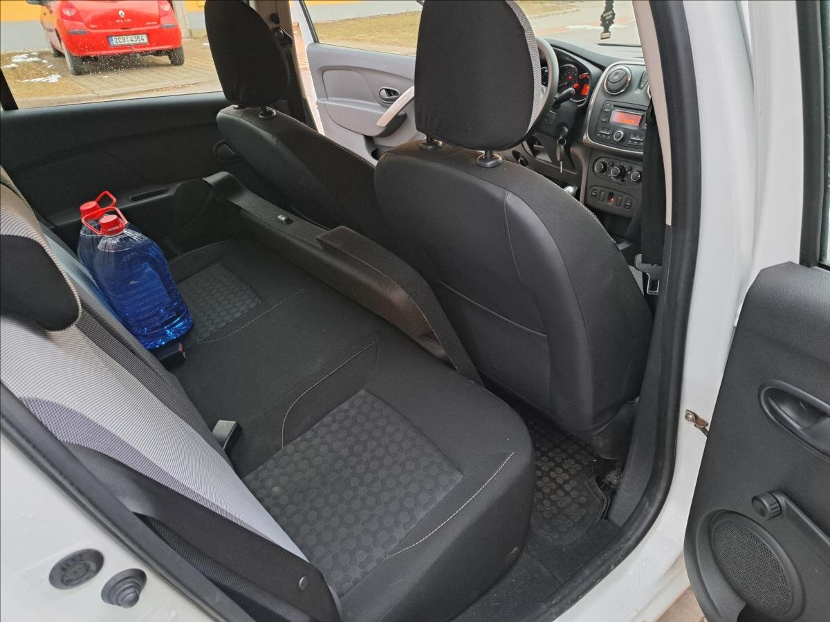 Dacia Sandero Hatchback 1,1 l 54 kw