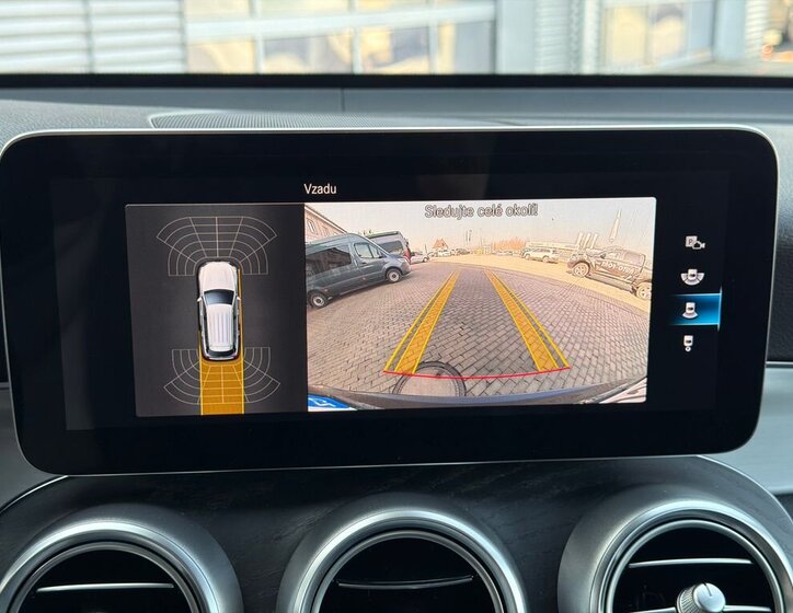 Mercedes-Benz GLC SUV / Terénní 2,0 l 143 kw