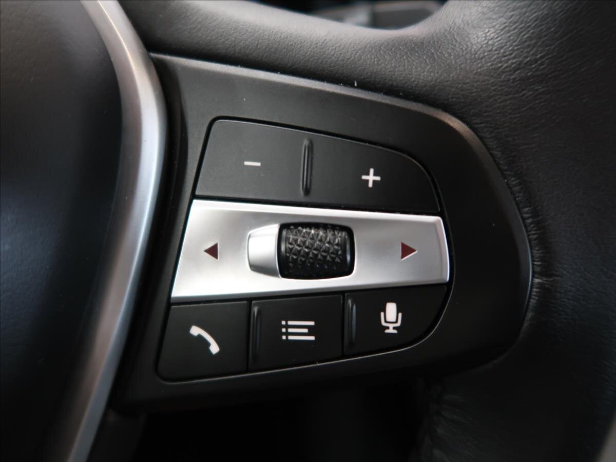 BMW X5 Kombi 3,0 l 245 kw