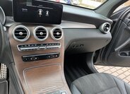 Mercedes-Benz GLC SUV 2,0 l 180 kw