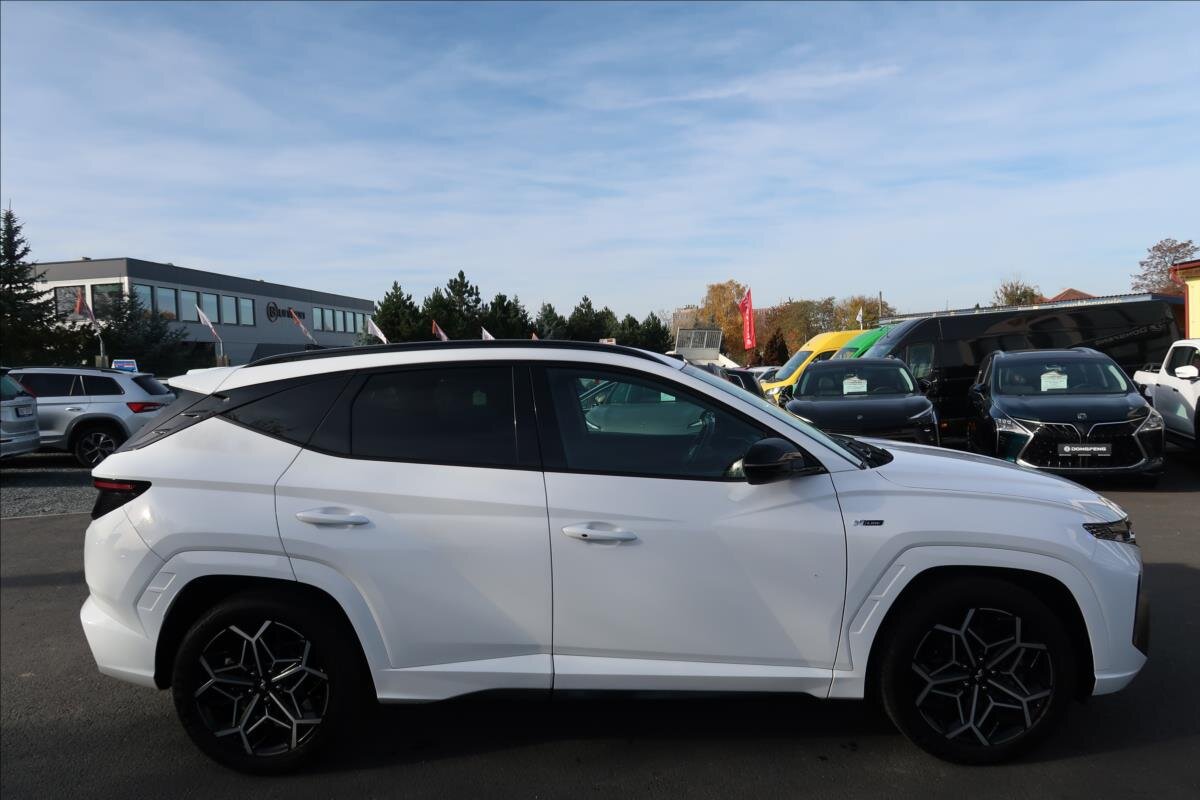 Hyundai Tucson SUV 1,6 l 110 kw