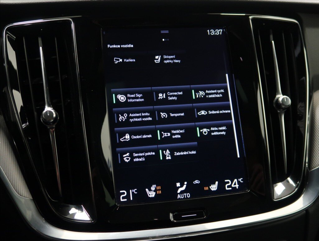 Volvo V60 Kombi 2,0 l 140 kw