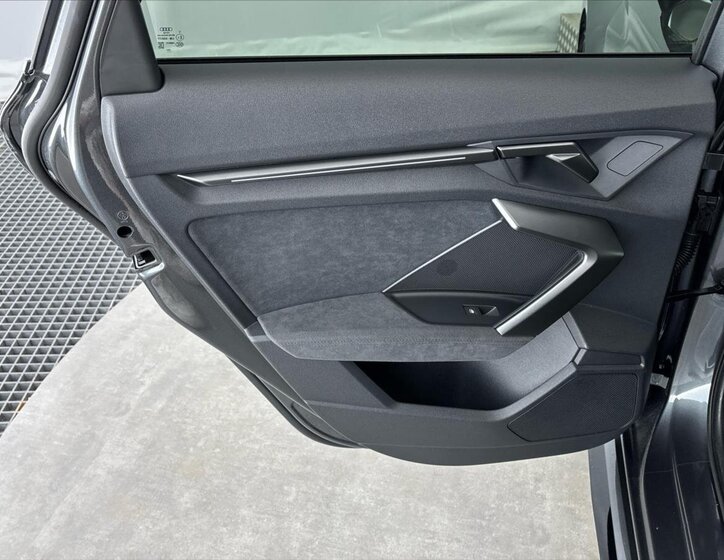 Audi RS 3 Sedan / Limuzína 2,5 l 294 kw