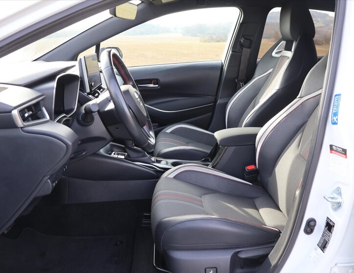 Toyota Corolla Sedan / Limuzína 1,8 l 72 kw