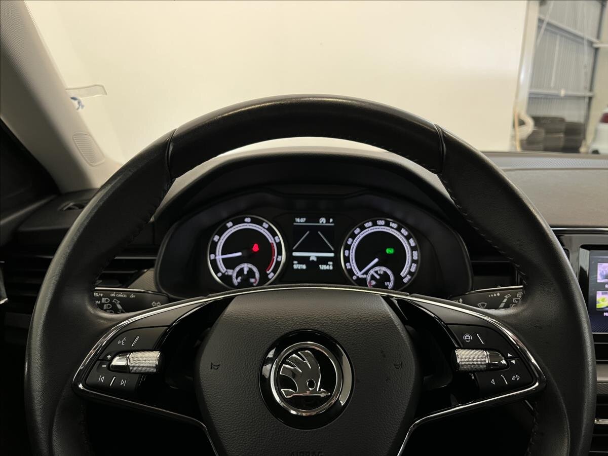 Škoda Kamiq SUV 999,0 81 kw