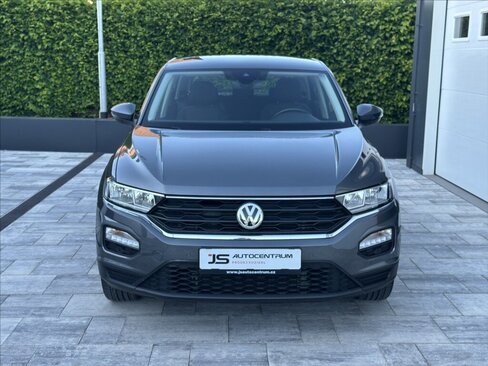 Volkswagen T-Roc SUV / Terénní 1,5 l 110 kw