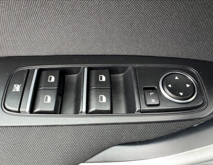 KIA Ceed Hatchback 1,4 l 73 kw