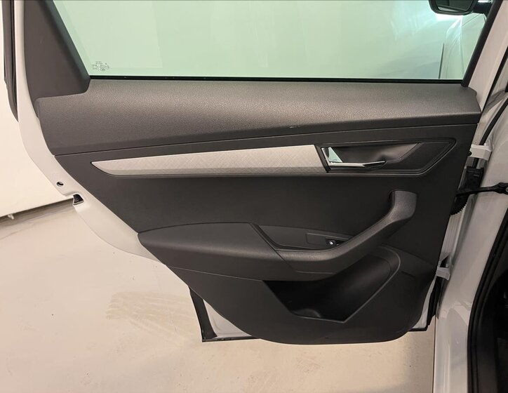 Škoda Karoq SUV / Terénní 1,5 l 110 kw