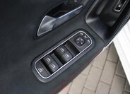 Mercedes-Benz CLA Kombi 1,3 l 193 kw