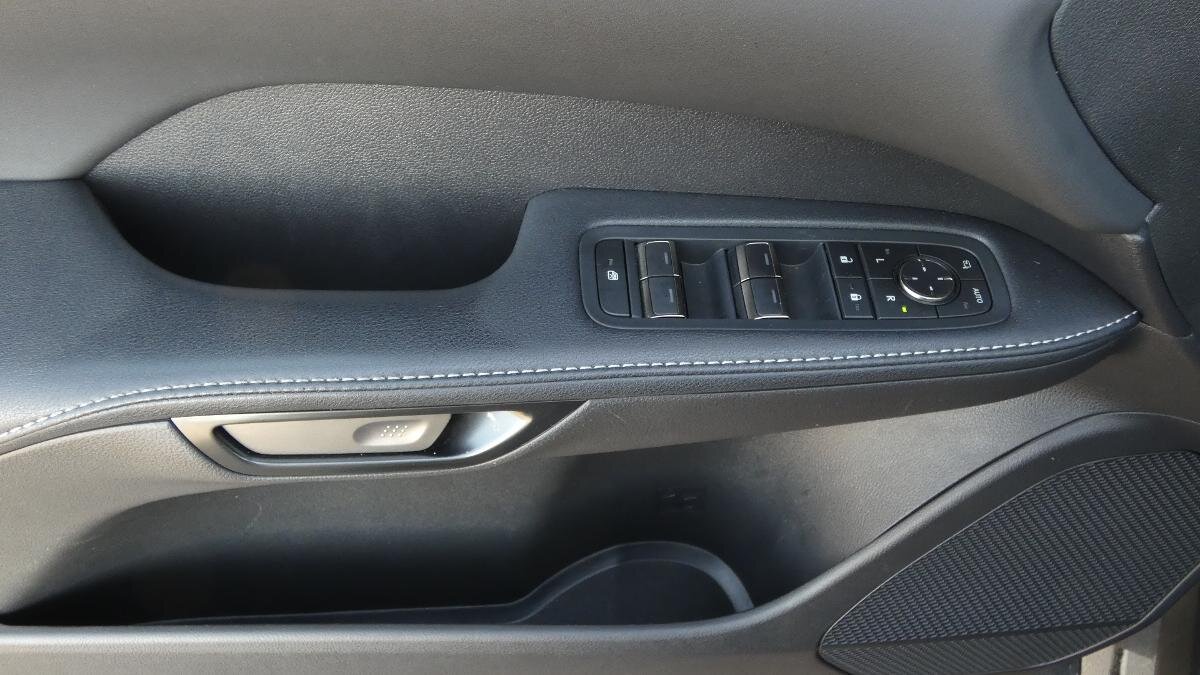 Lexus RX 350h SUV / Terénní 2,5 l 140 kw