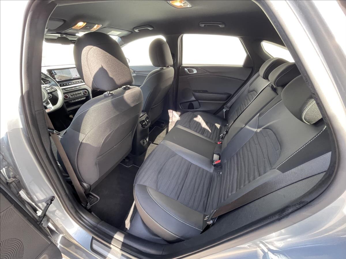 KIA ProCeed Hatchback 1,5 l 118 kw