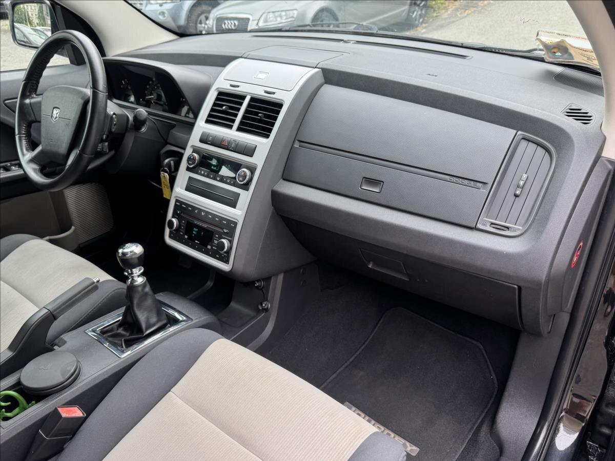 Dodge Journey MPV 2,0 l 103 kw