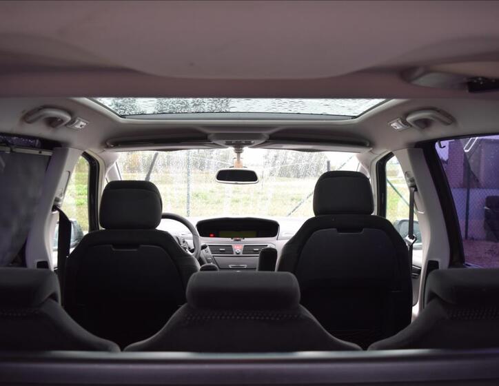 Citroën C4 Picasso 26